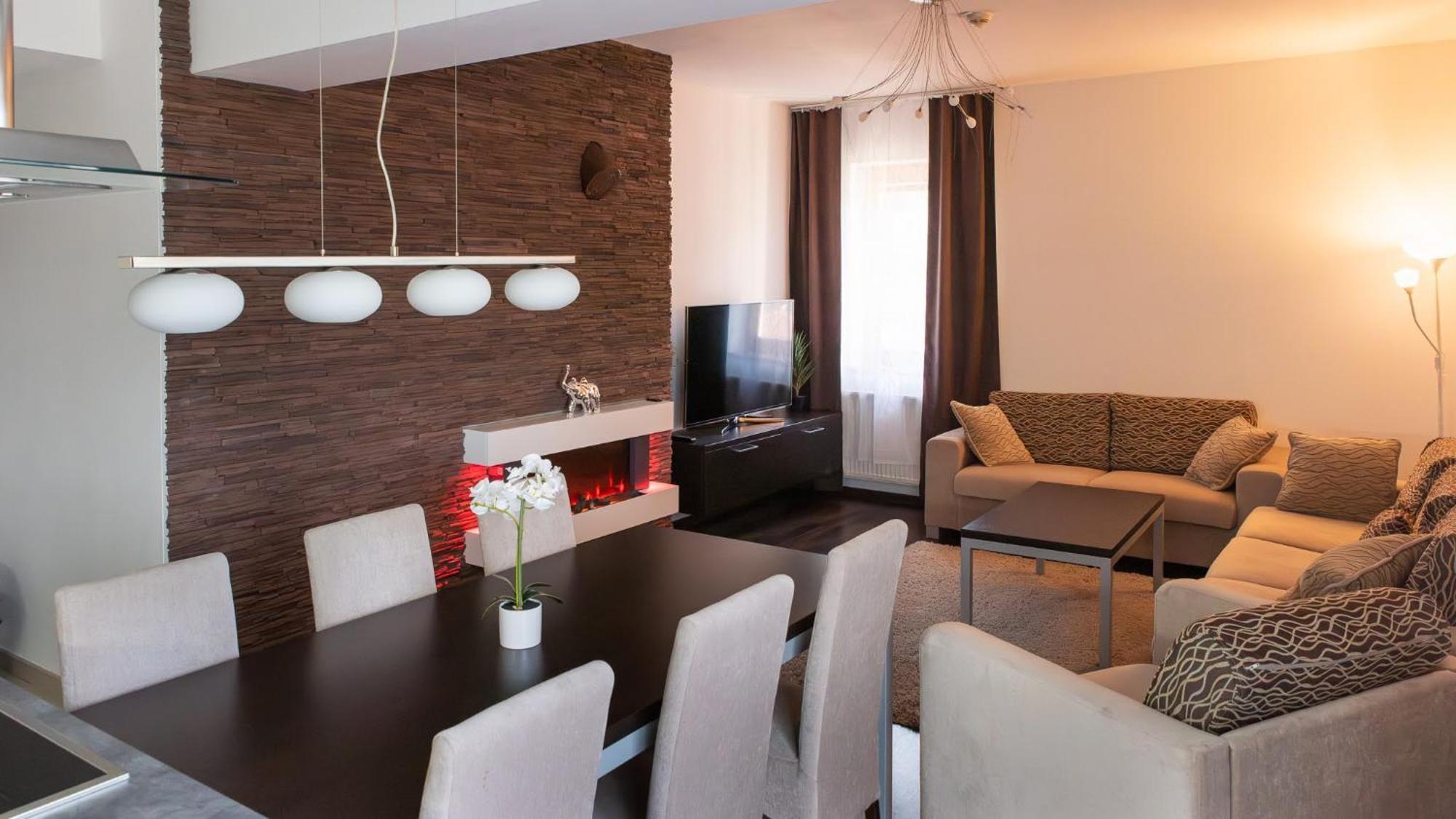 A&M Apartment โดโนวาลี ภายนอก รูปภาพ