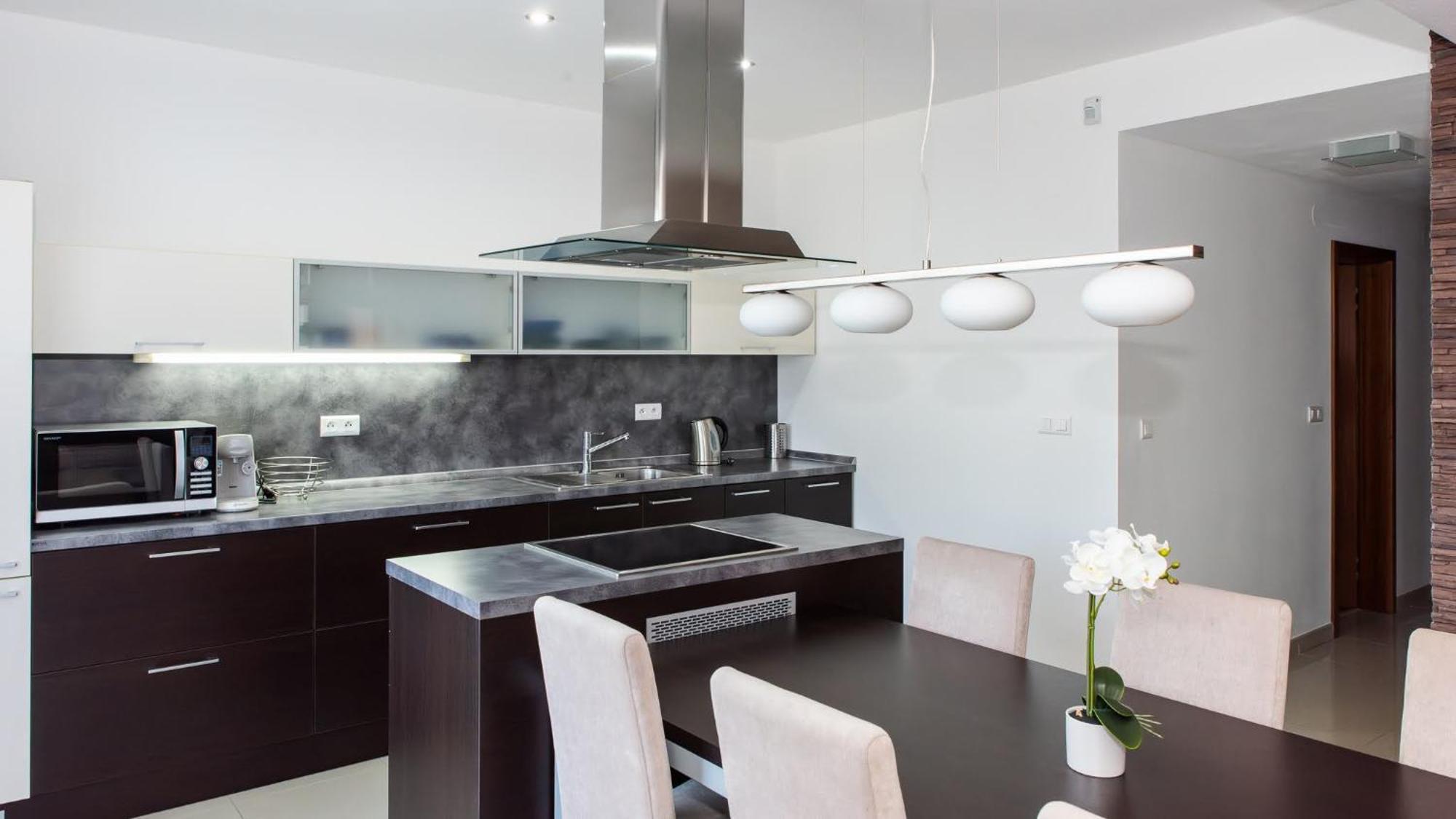 A&M Apartment โดโนวาลี ภายนอก รูปภาพ